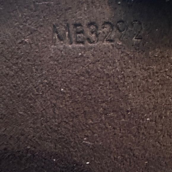 Authentic Louis Vuitton Iphone 15 Pro - Picture 5 of 10